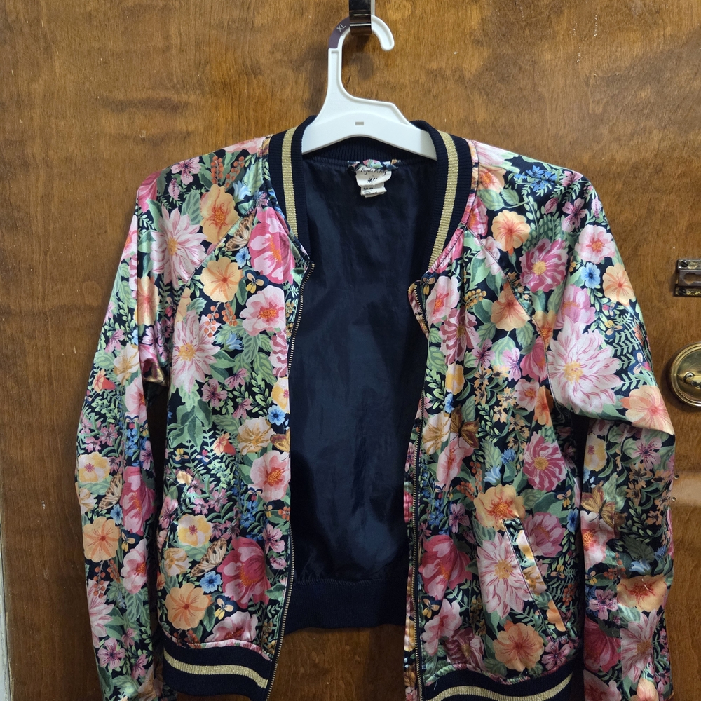 H&M Vibrant Floral Bomber Jacket - Picture 2 of 8